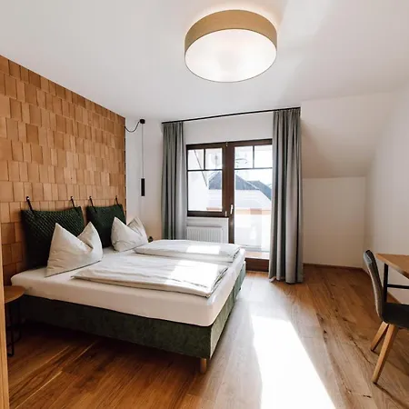 Hotel Mein Fast 4*