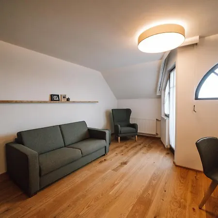 ホテル Mein Fast 4*