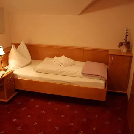 Hotel Mein Fast 4*